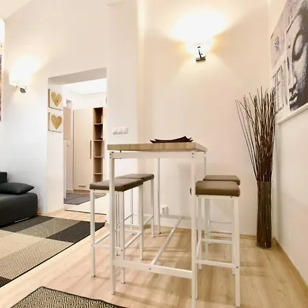 Appartement Standard By Hi5- Podmaniczky Street Budapest